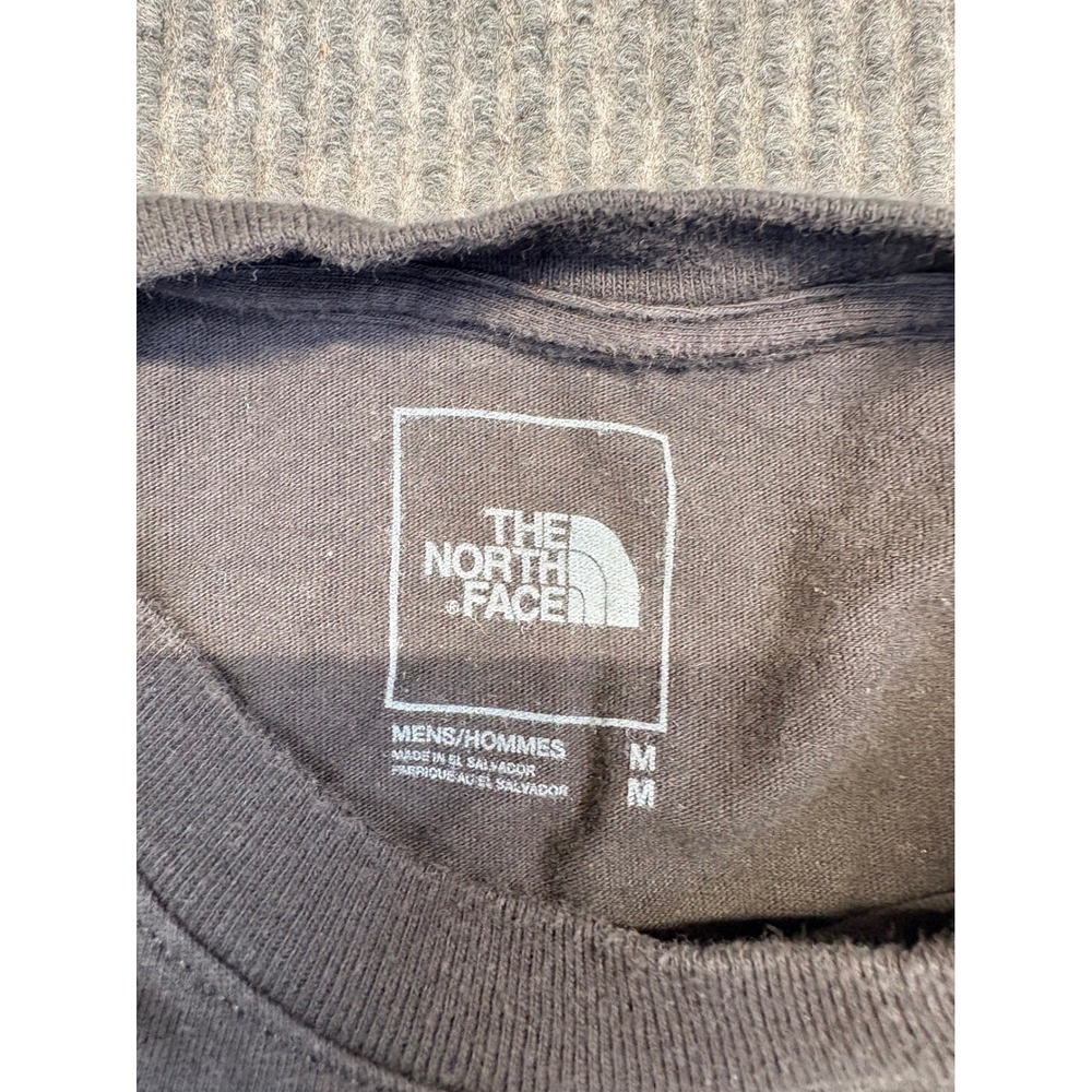 The North Face Mens Black Box Logo Graphic Short Sleeve Cotton T-Shirt Size M - Picture 3 of 5